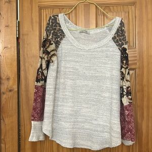 Ces Femme Blouse size large